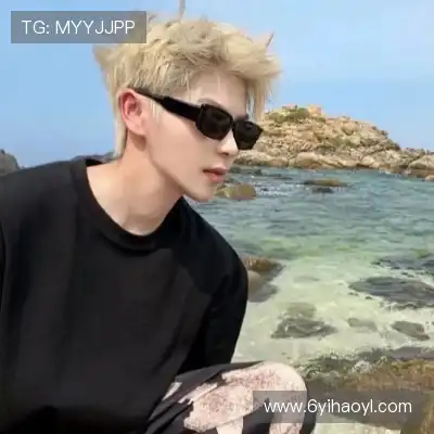 黄晓彤